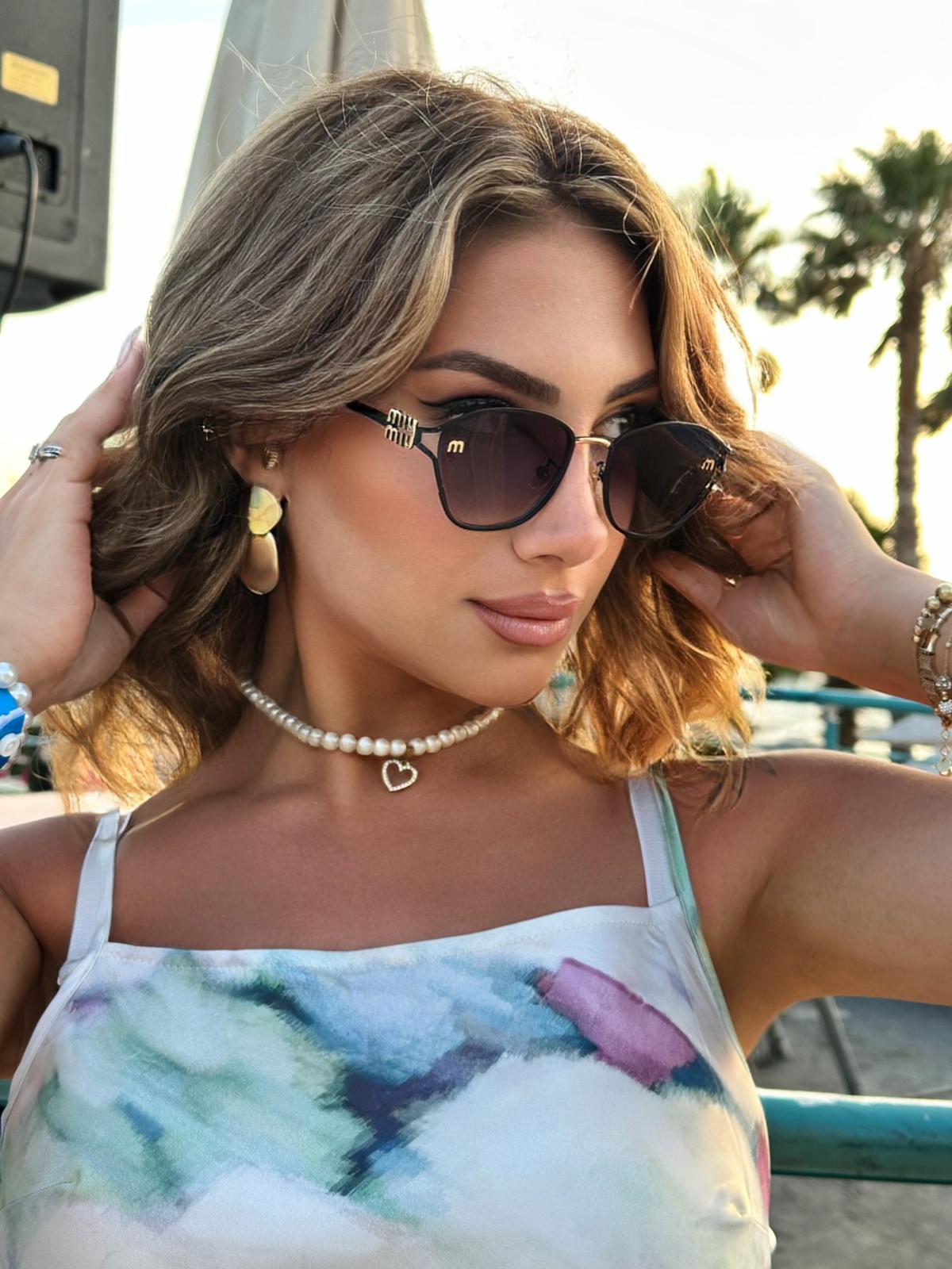 MM METAL OVAL