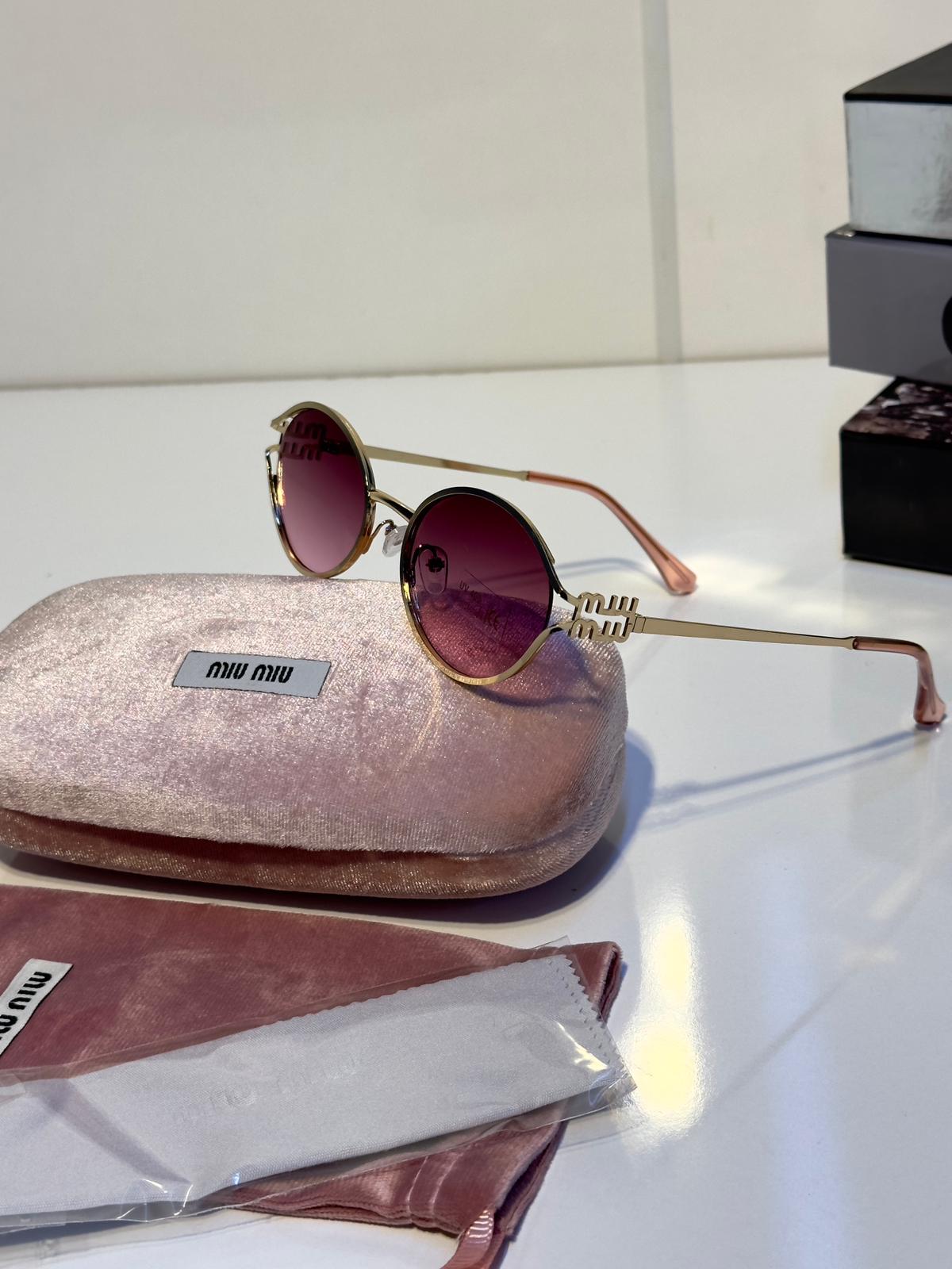 MM METAL PEMBE ORİJİNAL