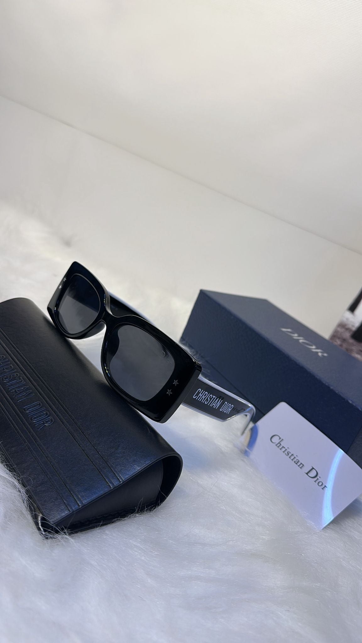 CD KEMİK KARE SİYAH BEYAZ ORİJİNAL