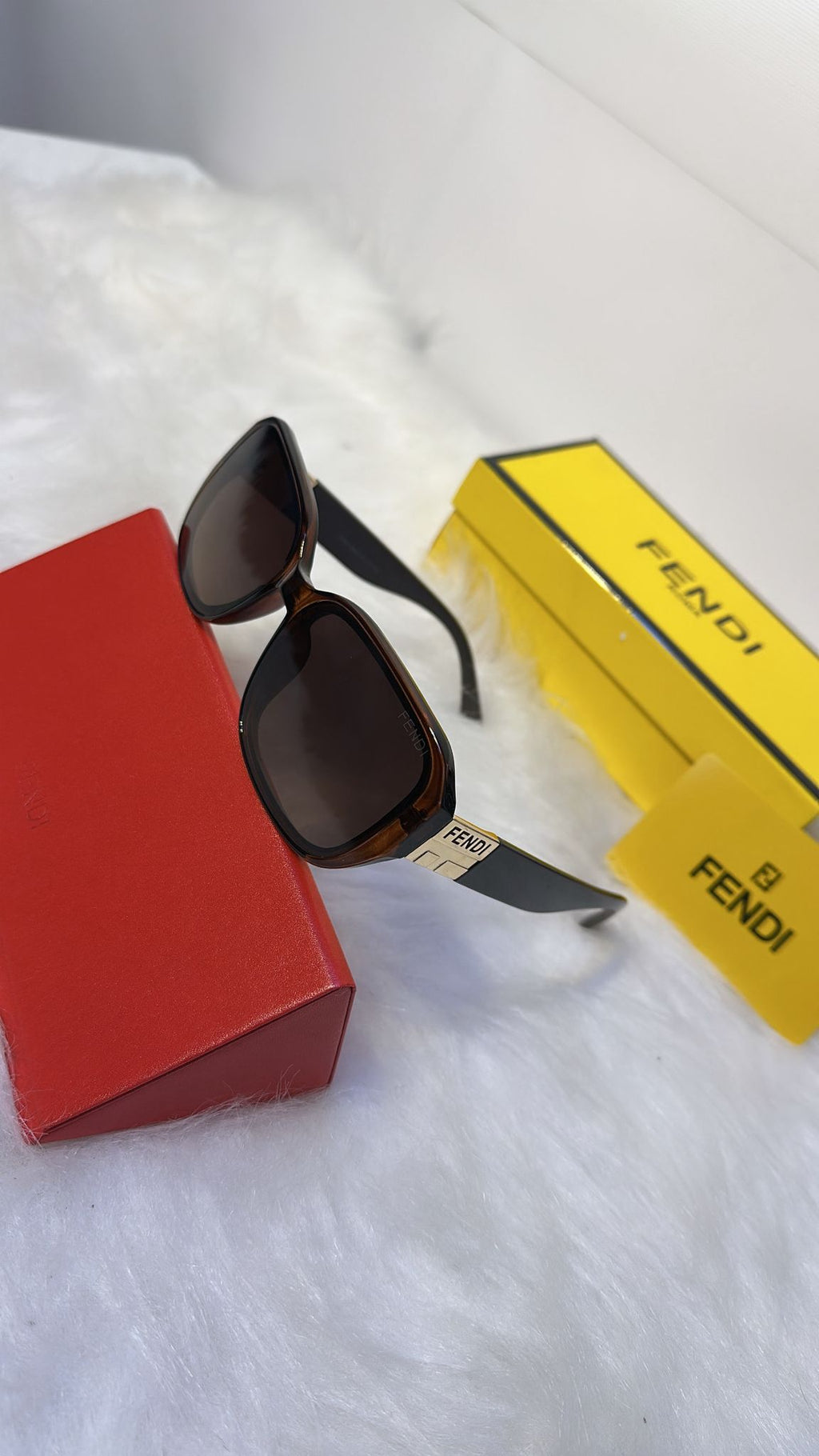 FENDİ KEMİK KAHVE ORİJİNAL