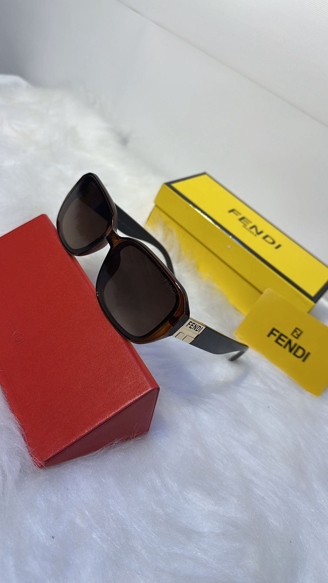 FENDİ KEMİK KAHVE ORİJİNAL